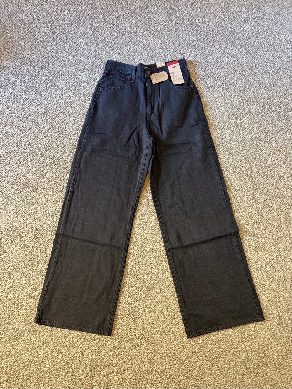 NWT Levi's Cinched Waist Relaxed Wide-Leg Jeans